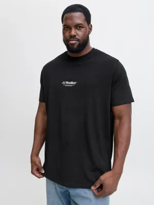 Svart T-shirt med liten logga – Jack & Jones Plus Size
