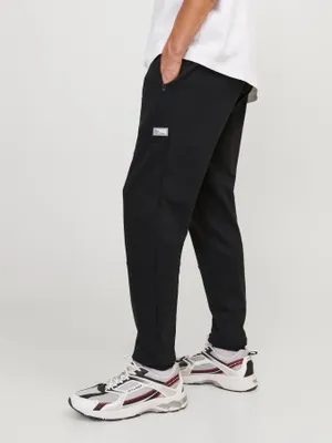 Svarta slim fit joggingbyxor J&J