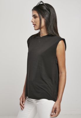 Top with wide shoulders