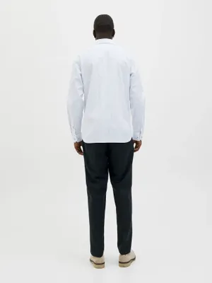 Slim fit skjorta med dobby-mönster