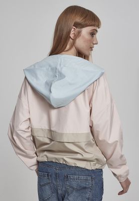 Oversize windbreaker lady