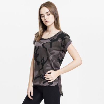Camo Top lady