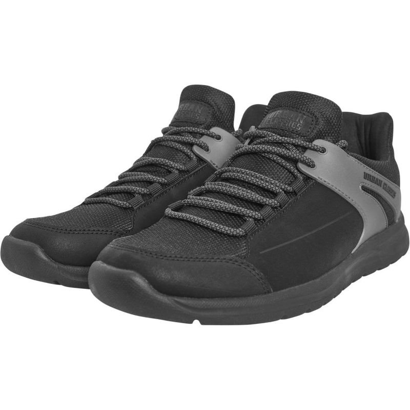Sort sneakers trend