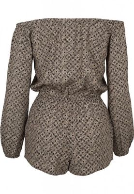Long-sleeved jumpsuit with short pants