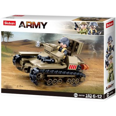 Small Italian tank - Sluban - M38-B0709