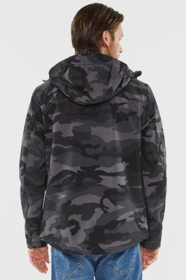 Camo softshell jacket with fleece lining