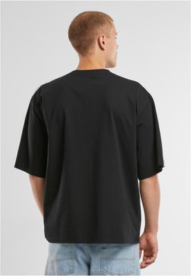 Tennis Core Tee klassisk tenniströja med randig detalj
