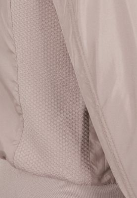 Women's bomber jacket with thin lining