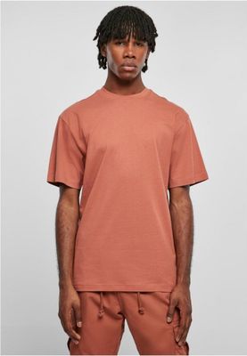 Tall tee