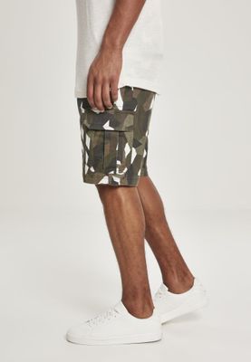 Geometric camo cargo shorts