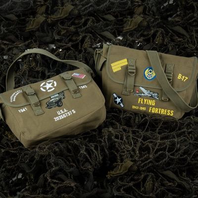 Canvas messenger bag - B-17 Flying fortress
