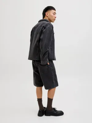 Baggy fit shorts i svart stonewash denim