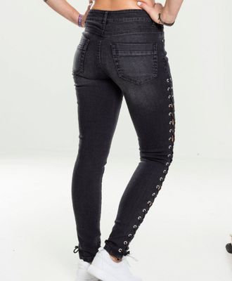 Skinny jeans with lace