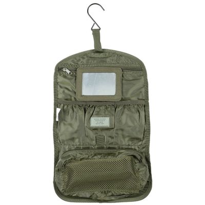Suspendable travel case