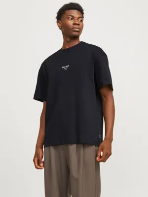 Urban Edge Studio T-shirt med Rund Hals