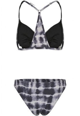 Triangle bikini with wrestler's back