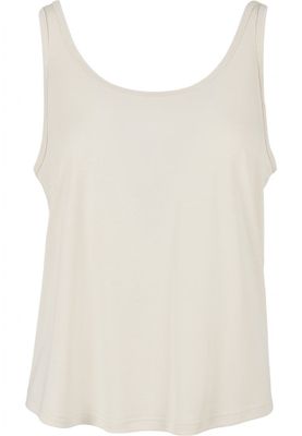 Loose fit linen with neckline