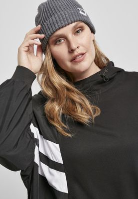 Hoodie with bat arms lady