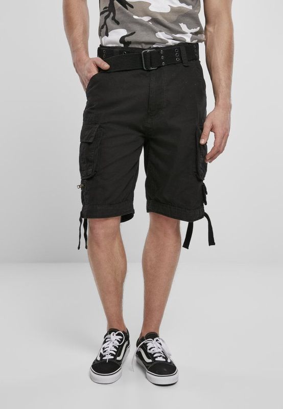 Brandit Savage Vintage Shorts svart på modell framifrån