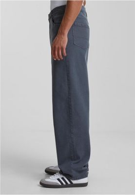 Men's jeans with straight legs and a comfortable fit