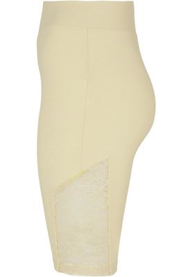 Short cycling pants with lace and high waist