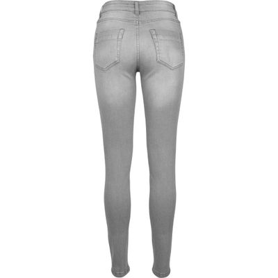 Skinny jeans lady