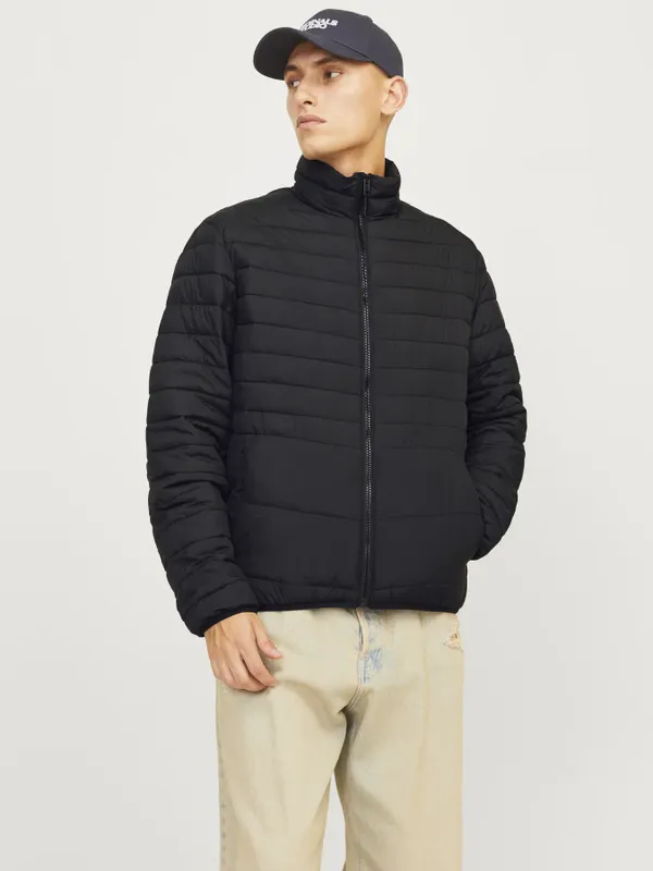 Packable Pufferjacka med Ståkrage
