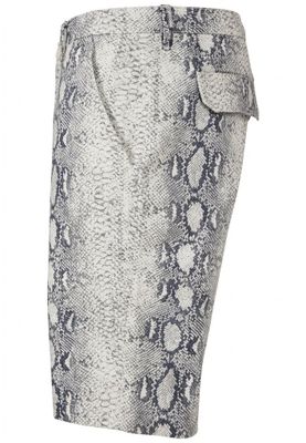 Snake patterned shorts men