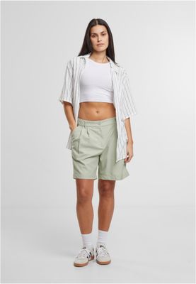 Ladies Pleated Bermuda Shorts