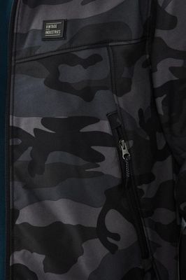 Camo softshell jacket with fleece lining