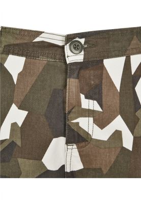 Geometric camo cargo shorts