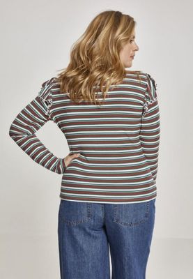 Long-sleeved sweater with a long skirt