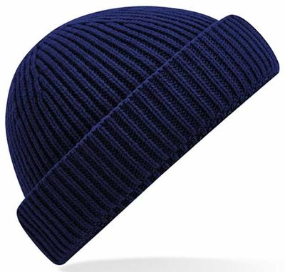 Short knitted beanie