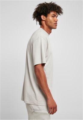 Tall Tee Light Asphalt från Urban Classics