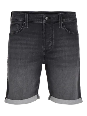 Svarta stentvättade jeansshorts i regular fit