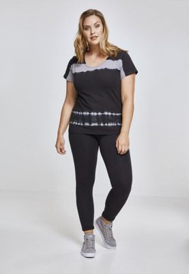 Women's batik pattern t-shirt
