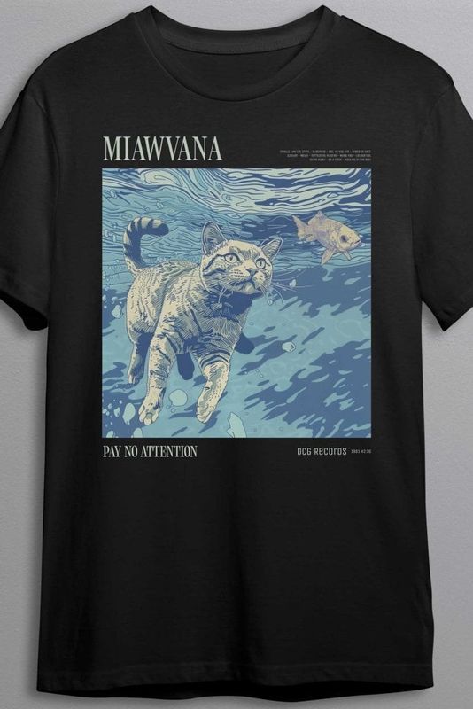 Miawvana T-shirt