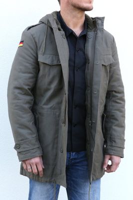 BW parka with teddy lining