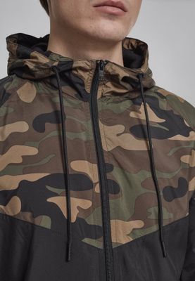 Camo arrow windbreaker