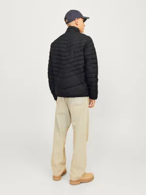 Packable Pufferjacka med Ståkrage