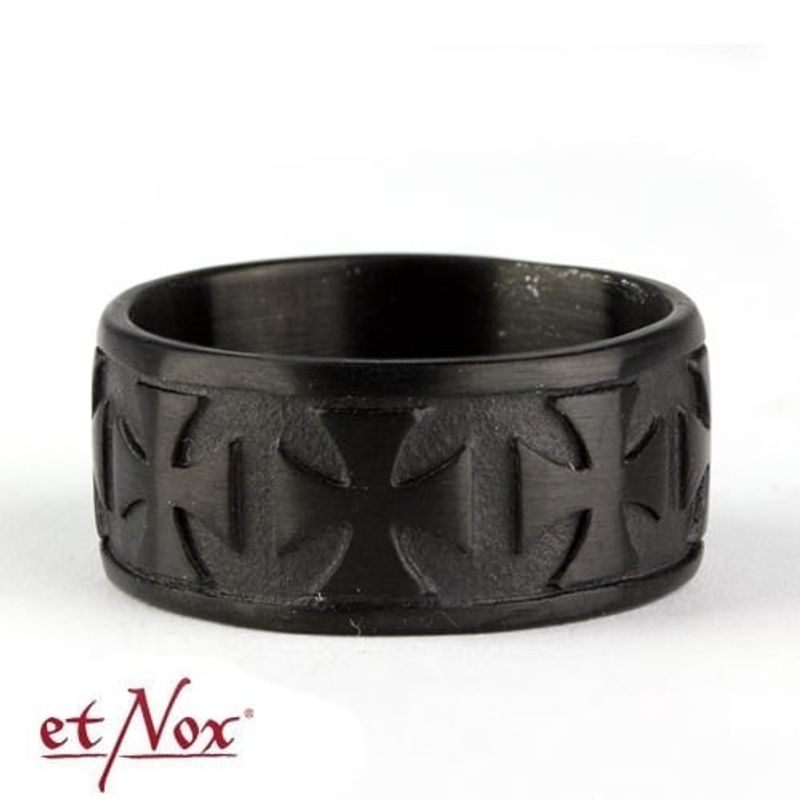 ring-black-iron-cross-i-rostfritt-stal-2.jpg