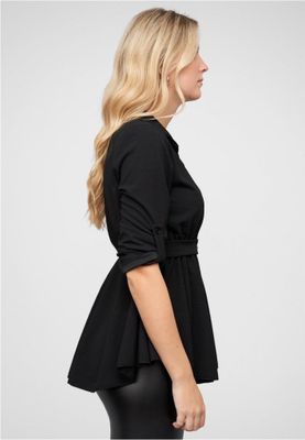 Ruffle blouse with buttons and belt
