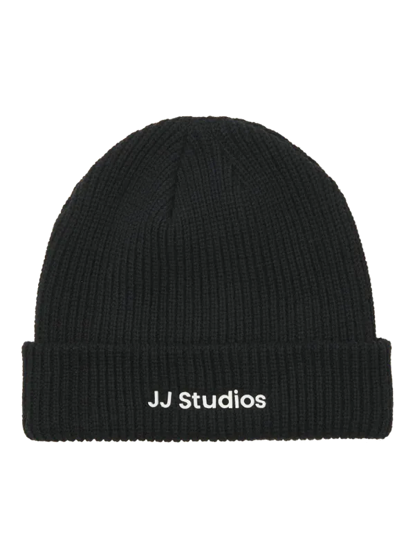 JJ Studios svart stickad mössa