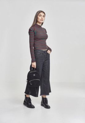 Long-sleeved sweater with a long skirt