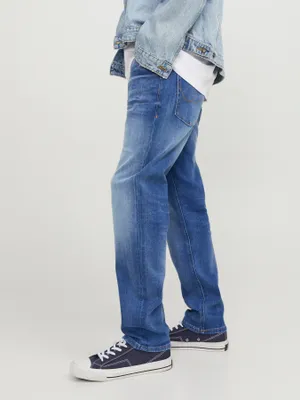 Blå tvättade tapered fit jeans herr - MIKE