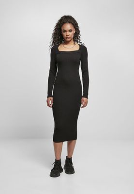 Long knitted dress
