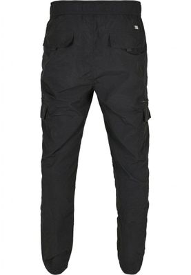 Cargo pants in nylon