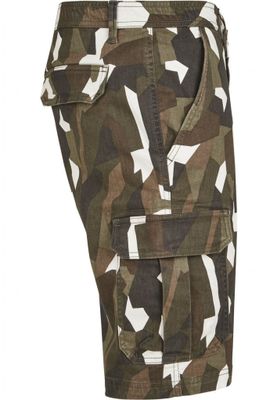 Geometric camo cargo shorts