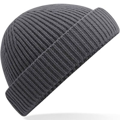 Short knitted beanie