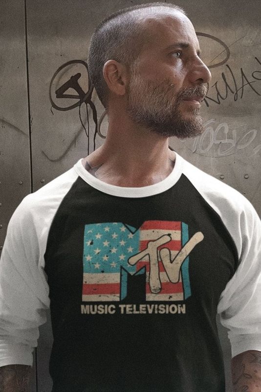 MTV Distressed USA-Flag Baseball 3/4 Sleeve Tee